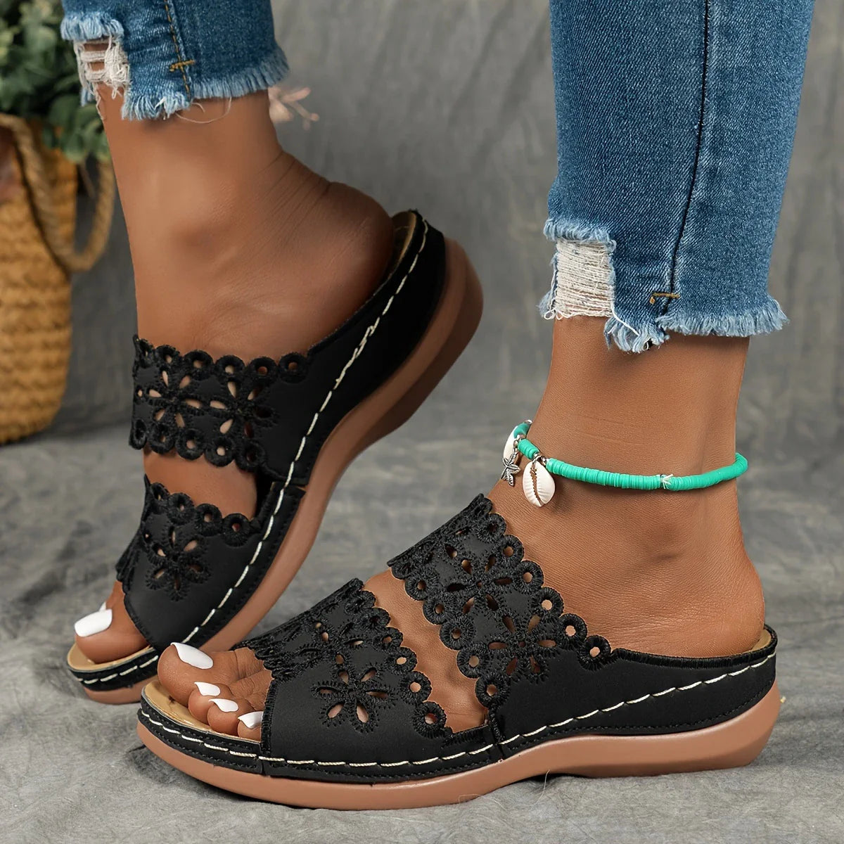 Ines™ – Blomstrede Ortopædiske Sommarsandaler
